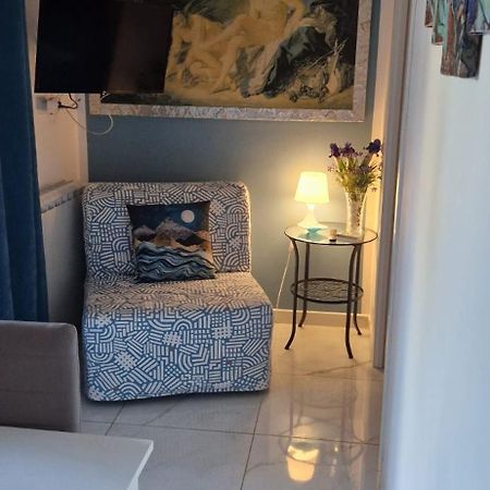 Fiumicino Aeroporto Casa Vacanze Iris Bagian luar foto